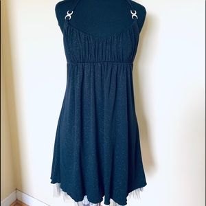 Cutest little black dinner dress 👗